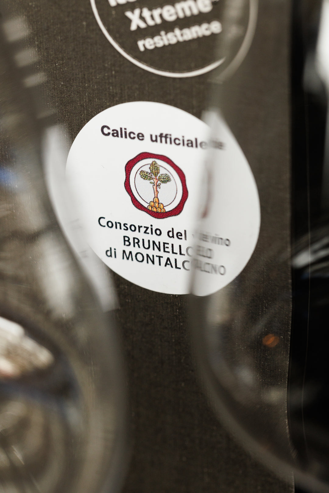 BUNDLE: 2020 Castello Romitorio Brunello di Montalcino DOCG + Italesse T-Made 70